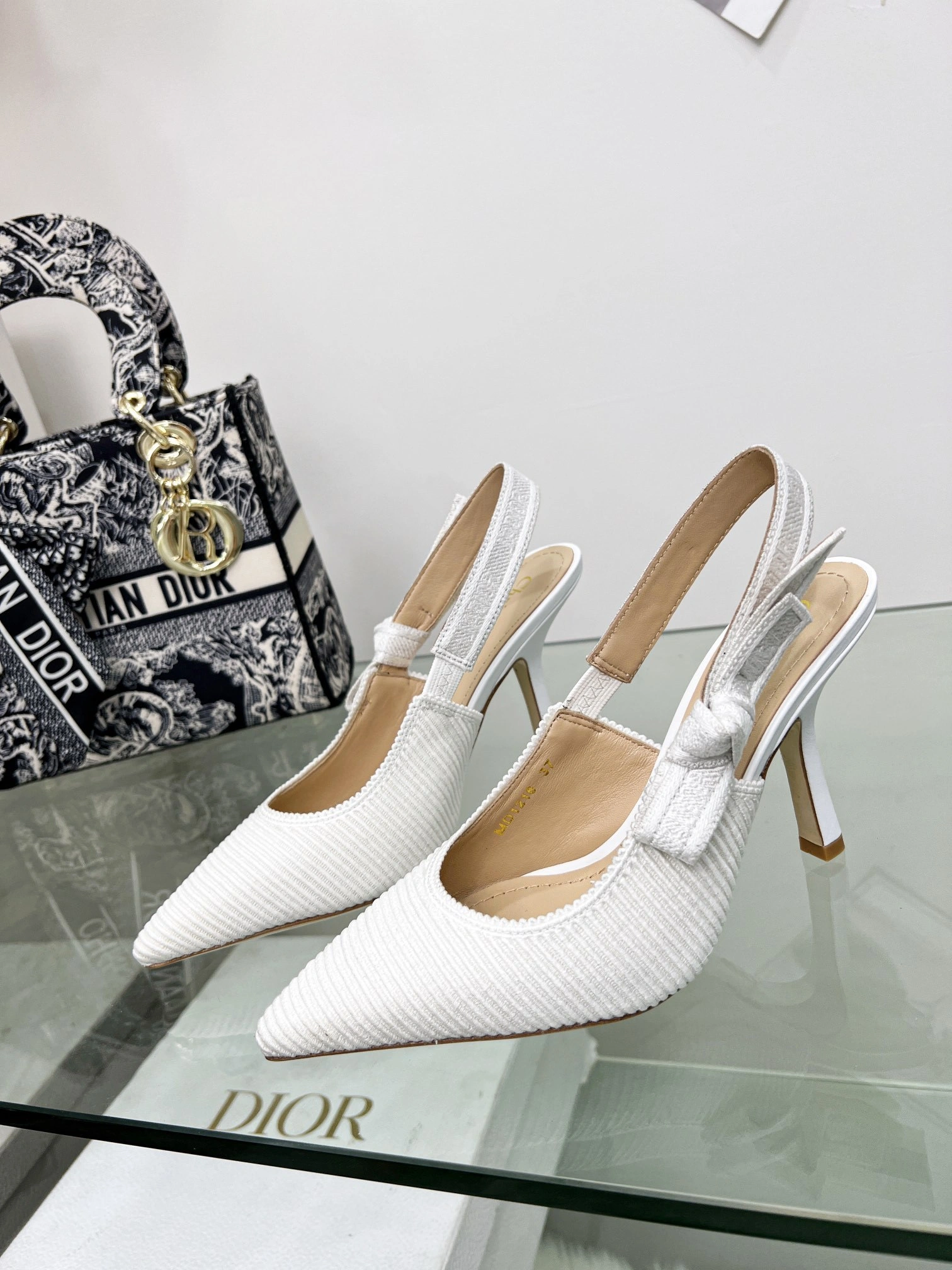 COCO-- 4ior KCP867EFR_S10W Heel height：9.5CM sheepskin item:D-X158J1713